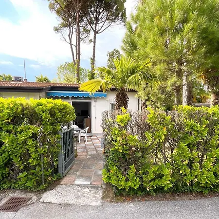 In 54706 Apartment *